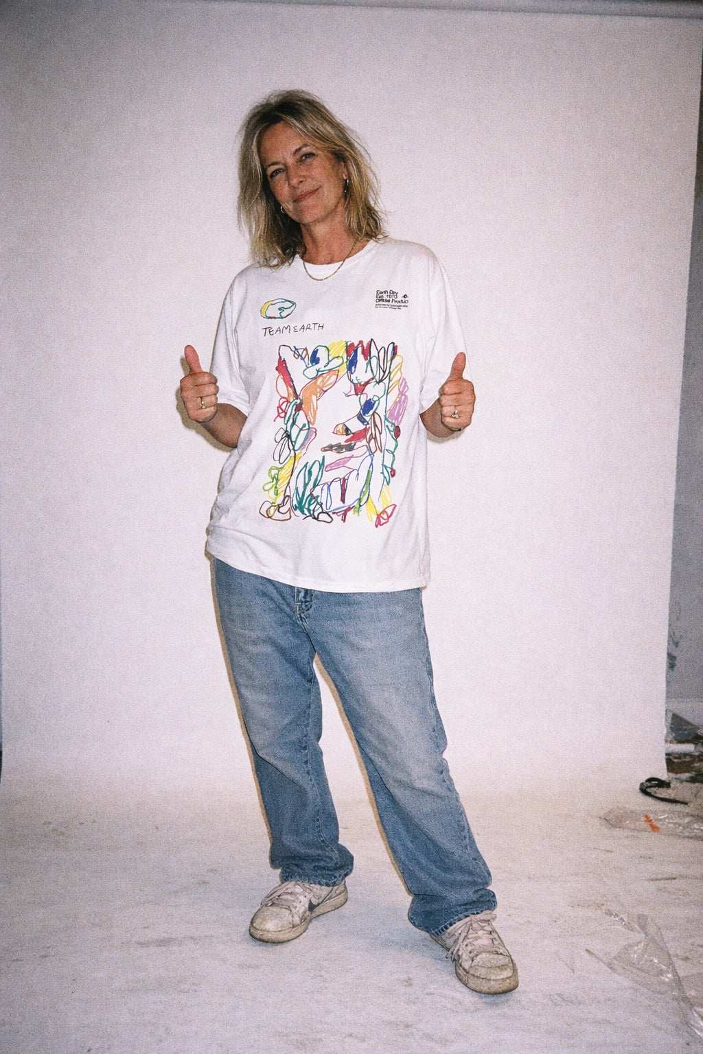 Amber Vittoria "Sharing The Sun" Tee